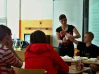 První pomoc do škol