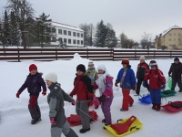 zimní sportovní den 1. stupně
