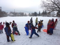 zimní sportovní den 1. stupně