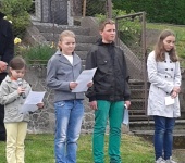 Kladení věnců v Krucemburku